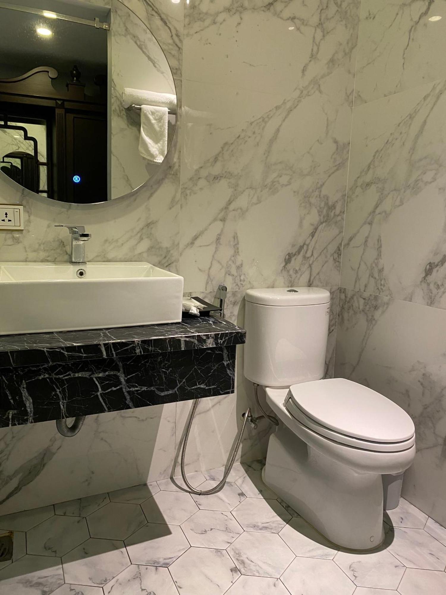 Mia Hotel- Feliz Hotel Binh Duong Thủ Dầu Một Ngoại thất bức ảnh